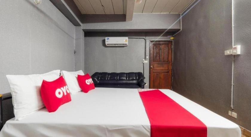 Oyo 1066 Encore Sea Side Pattaya Exterior foto